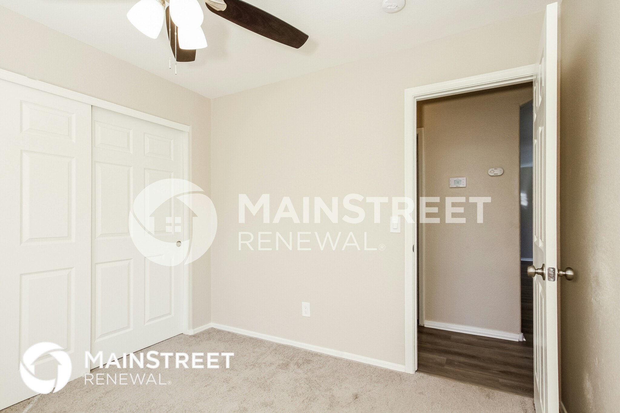 Building Photo - 8815 W Manzanita Dr