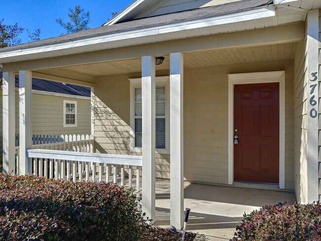 Building Photo - 3 Bed 2 Bath in Walnut Creek, Great NW Gainesville Location