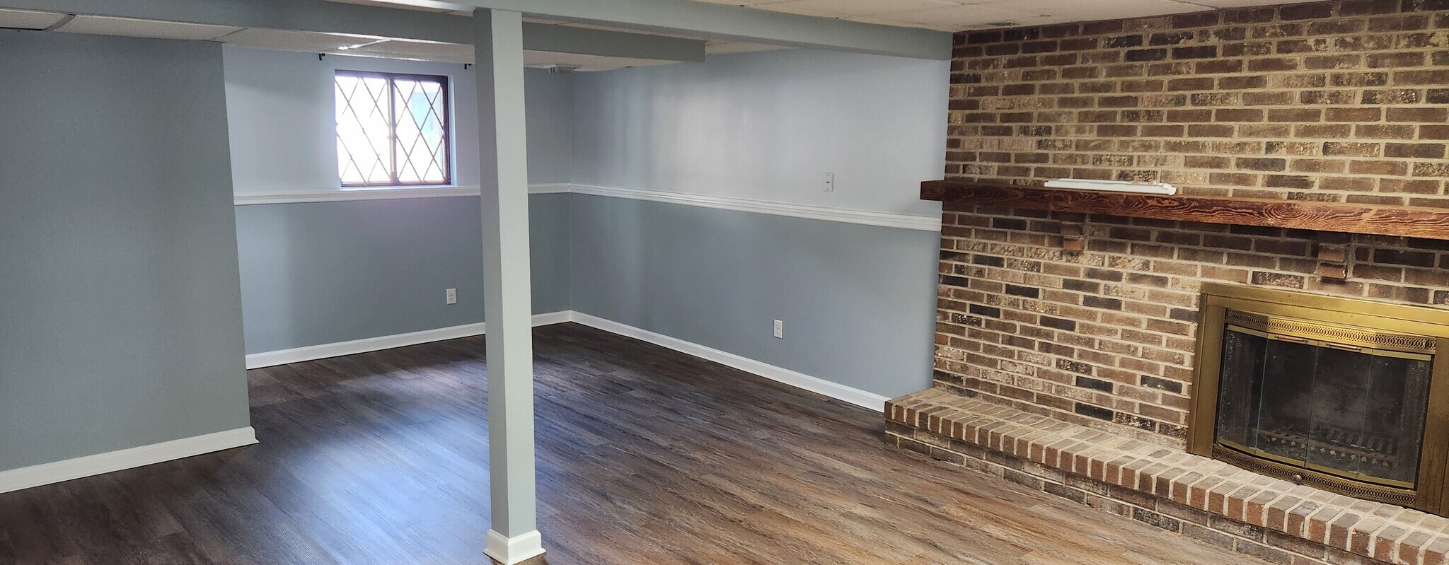 Building Photo - 1447 Gumbert Dr