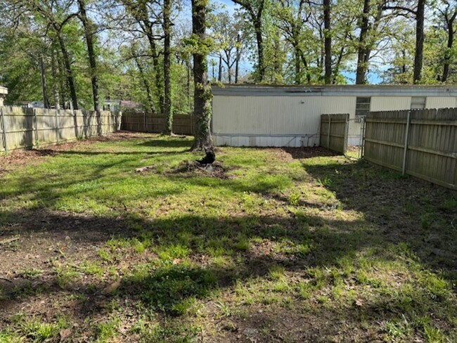 Building Photo - 110 Blanchard Mobile Villa Rd