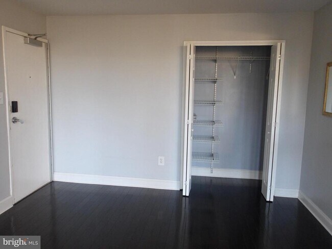 Building Photo - 8 S Van Dorn St