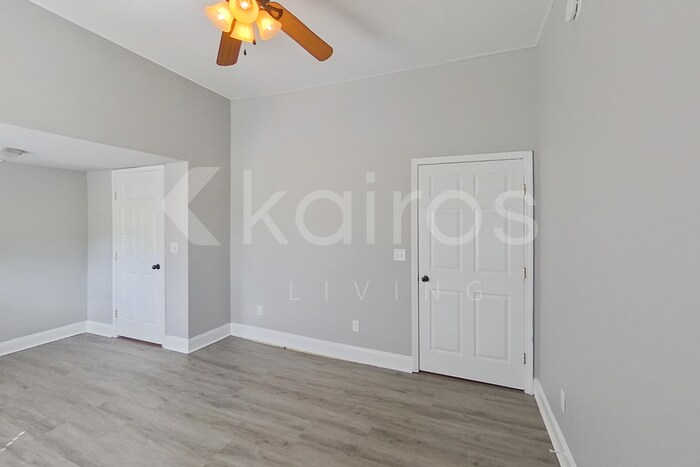 Building Photo - 603 Hudson Ave