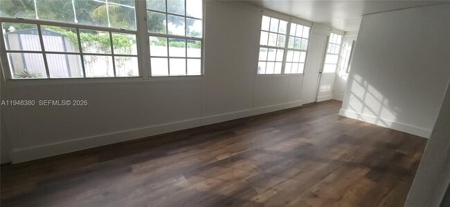 Building Photo - 14316 SW 148th Pl