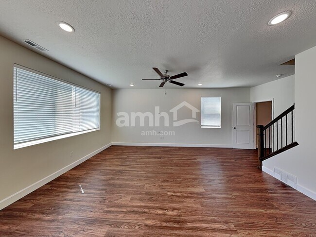 Building Photo - 1329 White St