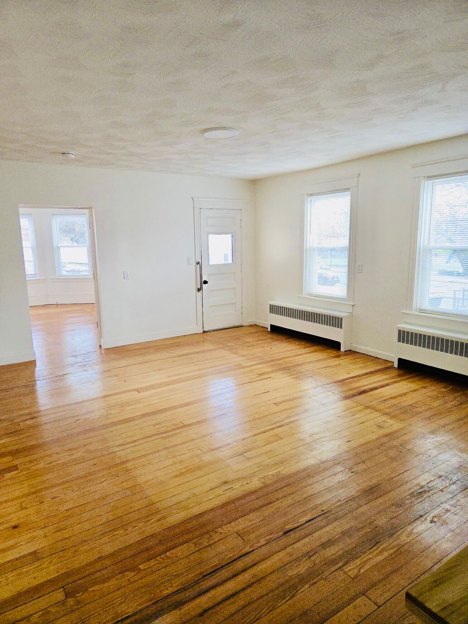 Building Photo - 21 Vale St