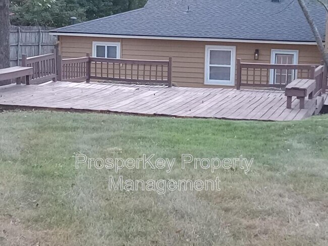 Building Photo - 7331 Paprika Ln
