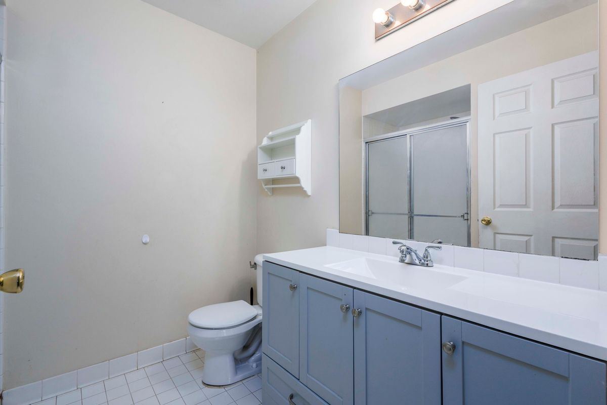 Building Photo - 4289 Berkshire Dr