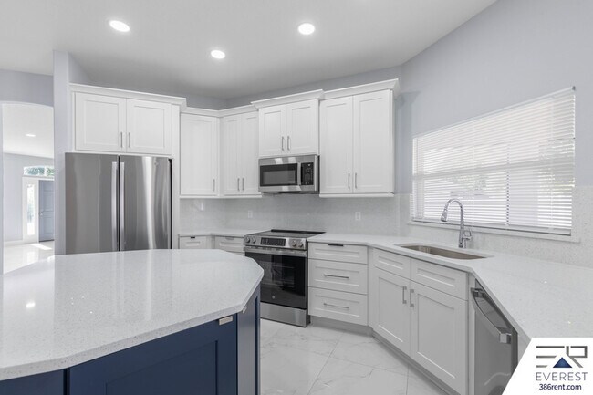 Building Photo - 45 Bruning Ln