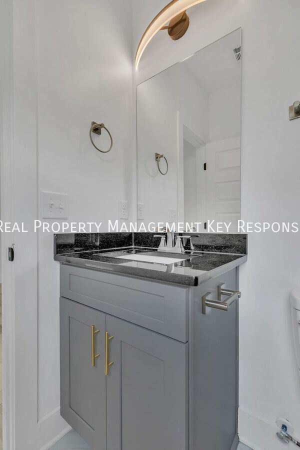 Building Photo - 1235 Vultee Blvd