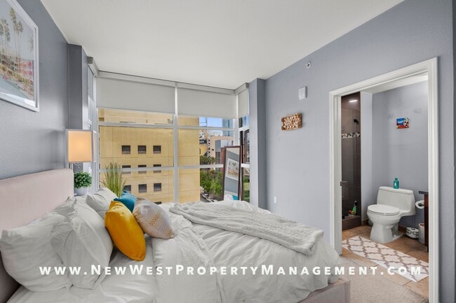 Building Photo - 530 K St
