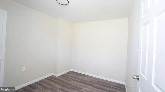 Building Photo - 104 Bethlehem Pike