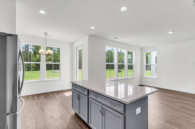 Building Photo - 335 Chapman Cir