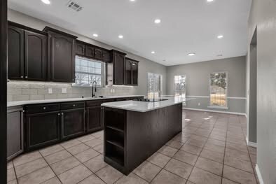 Building Photo - 6355 W C Rogers Blvd