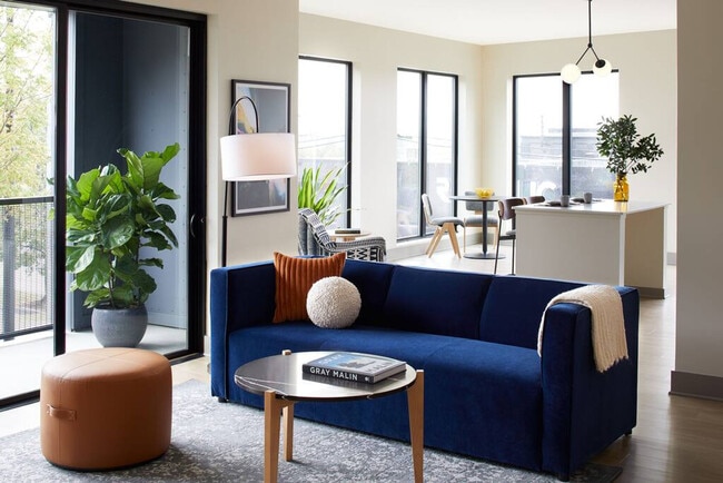 Building Photo - 1050 Brady Ave NW