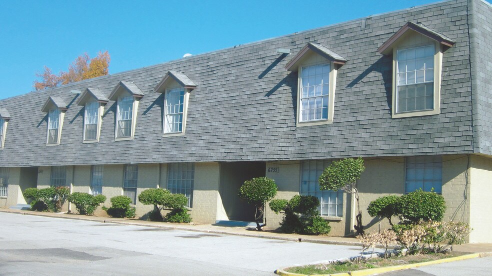 Chateau68 6805 S Lewis Ave Tulsa OK 74136 Apartment Finder