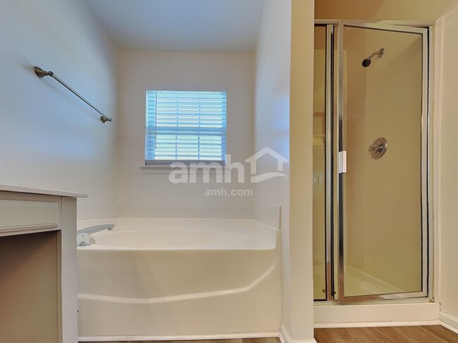 Building Photo - 3824 Caldwell Ridge Pkwy