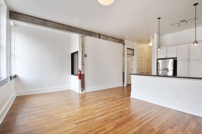 Building Photo - 145 Auburn Ave NE