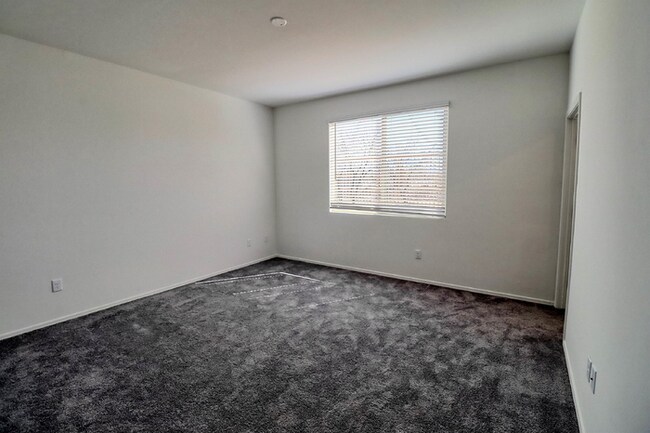 Building Photo - Newer Rancho Sahuarita Home!