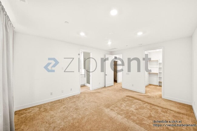 Building Photo - 12271 Summer Ln