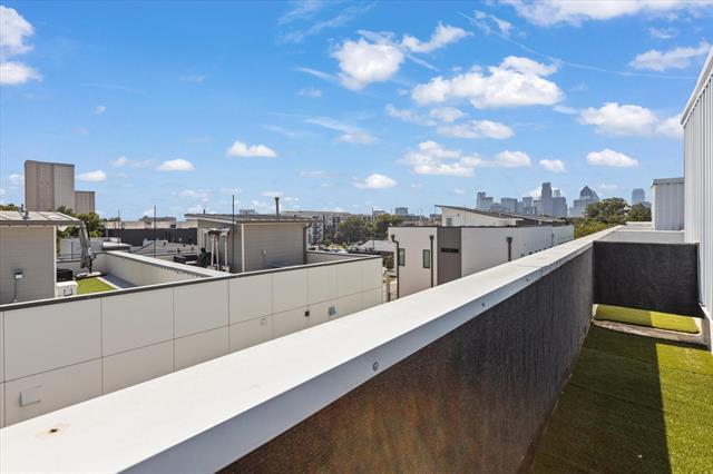 Building Photo - 4210 Delano Pl