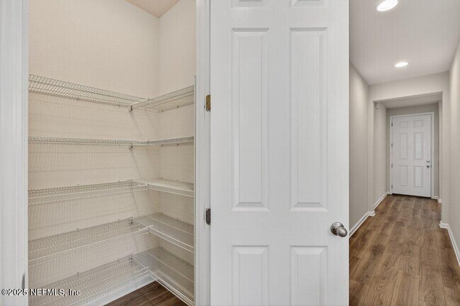 Building Photo - 2274 Lincoln Sendero Trail