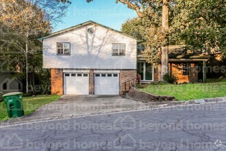 Building Photo - Updated 4 Bed Home in Reservoir with Moder...