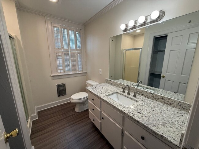 Building Photo - 1121 Forest Hills Rd NW