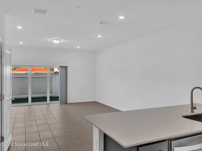 Building Photo - 4446 Jetty Ln