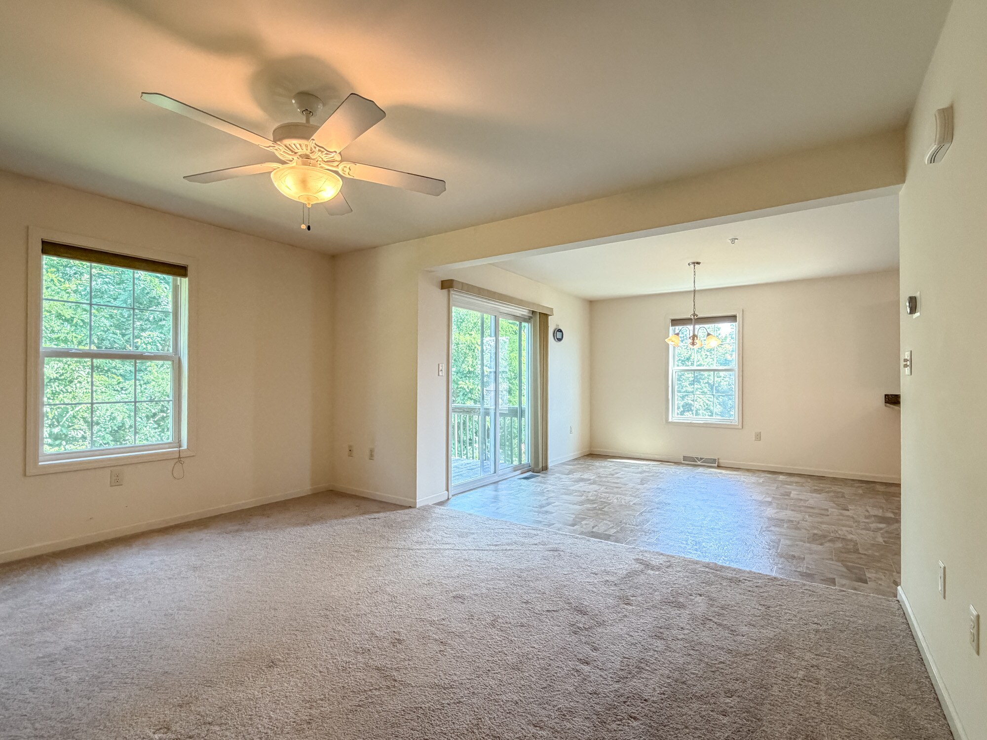 Building Photo - 271 Wildflower Dr