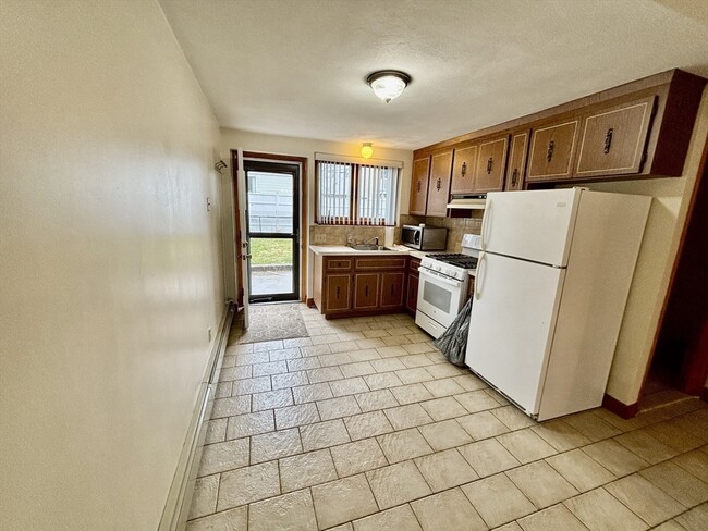 Building Photo - 43 Bryant St