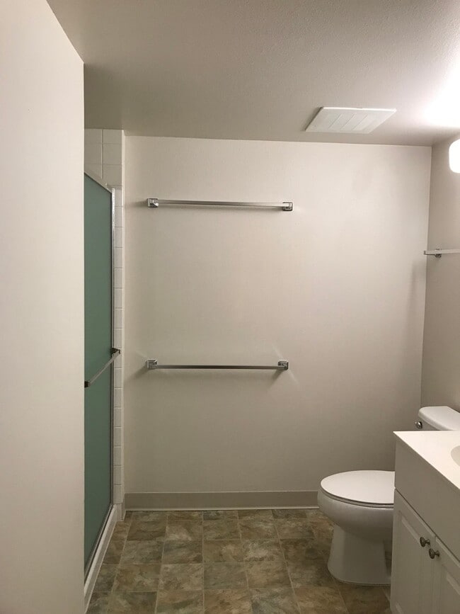 Building Photo - 801 South St