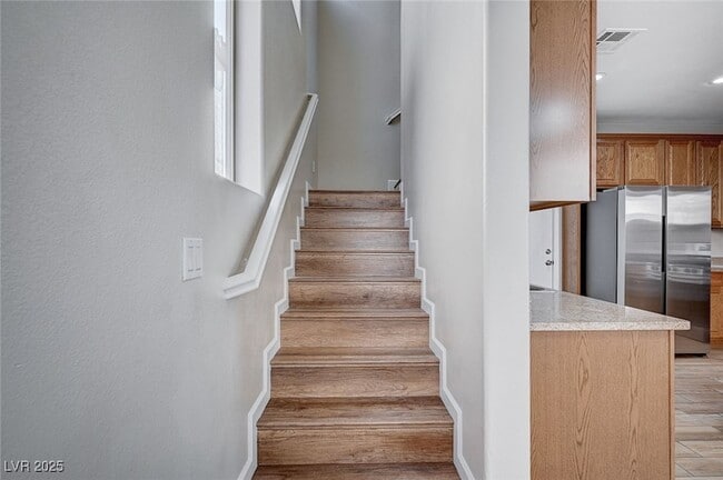 Building Photo - 684 Sumatra Pl