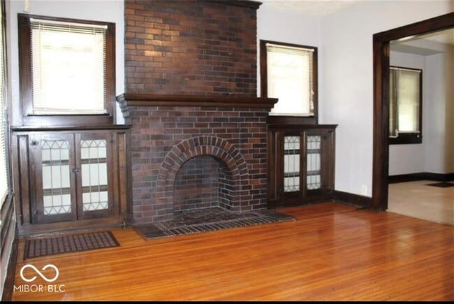Building Photo - 342 Harvard Pl