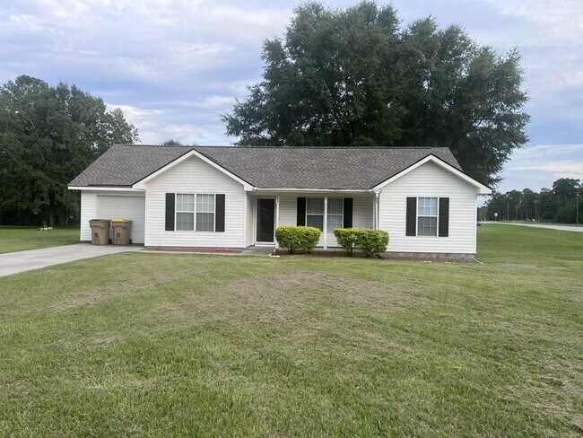 Building Photo - 149 High Point Dr