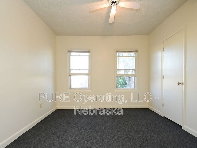 Building Photo - 3809 N 19th St