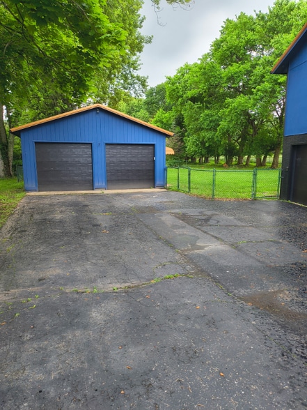 Building Photo - 66 Trenton Cir