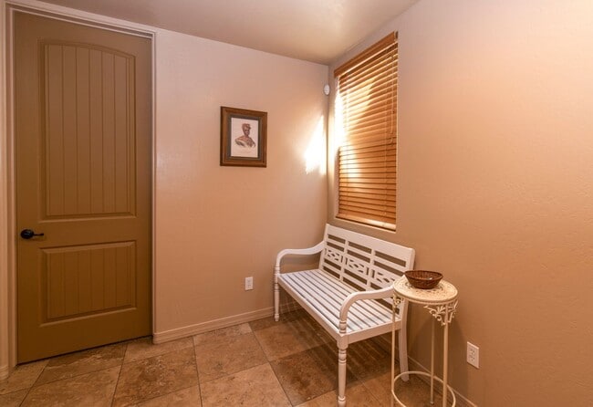 Building Photo - Unfurnished, 1-Year Long-Term Rental