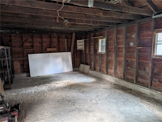 Building Photo - 486 Needham Ave