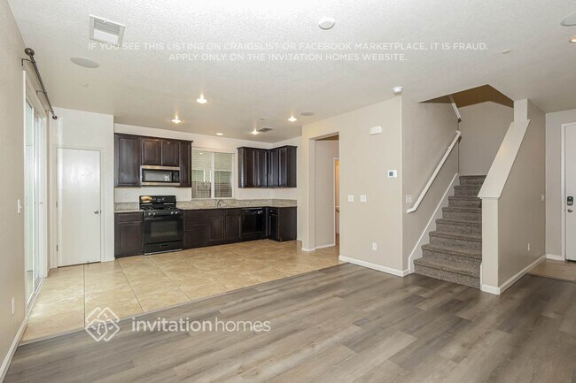 Building Photo - 8925 Robbins Rd