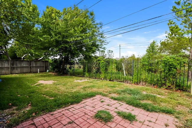 Building Photo - 2714 Ashford Trail Dr