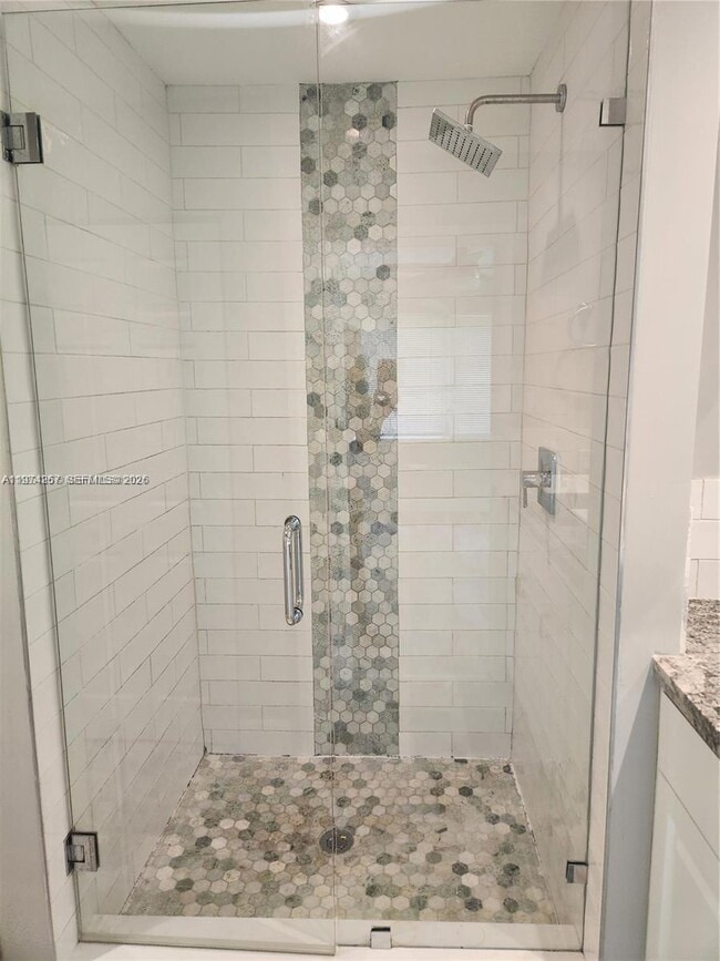 Building Photo - 107 18th Ave S