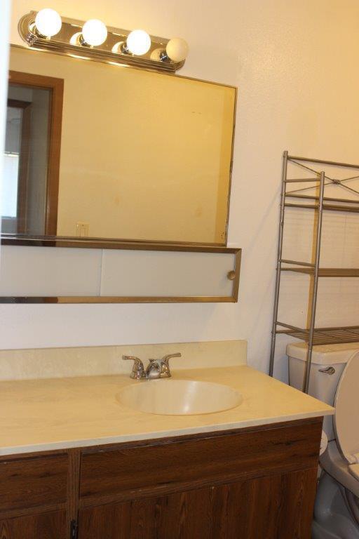Building Photo - Newtown Meadows - Two bedroom, two bath to...