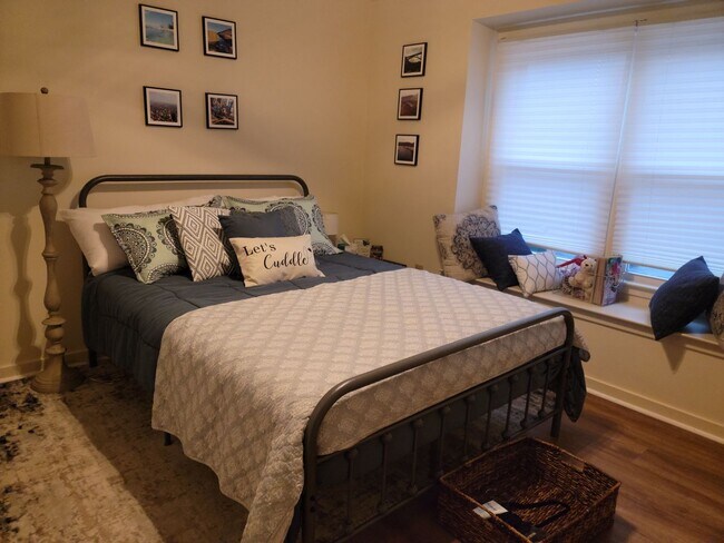 Building Photo - 5002 Shannon Ct