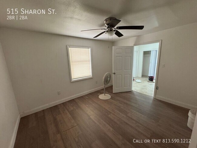 Building Photo - 515 Sharon St