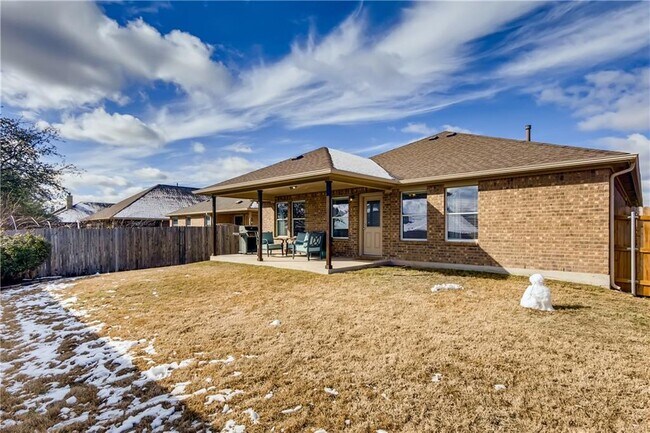 Building Photo - 2416 Ericanna Ln