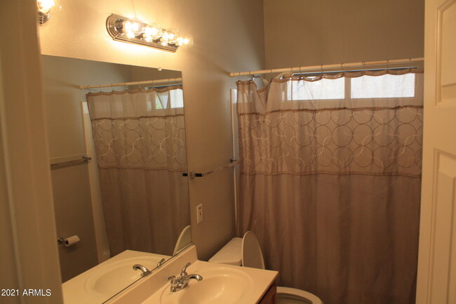 Building Photo - 6757 W Avenida Del Rey