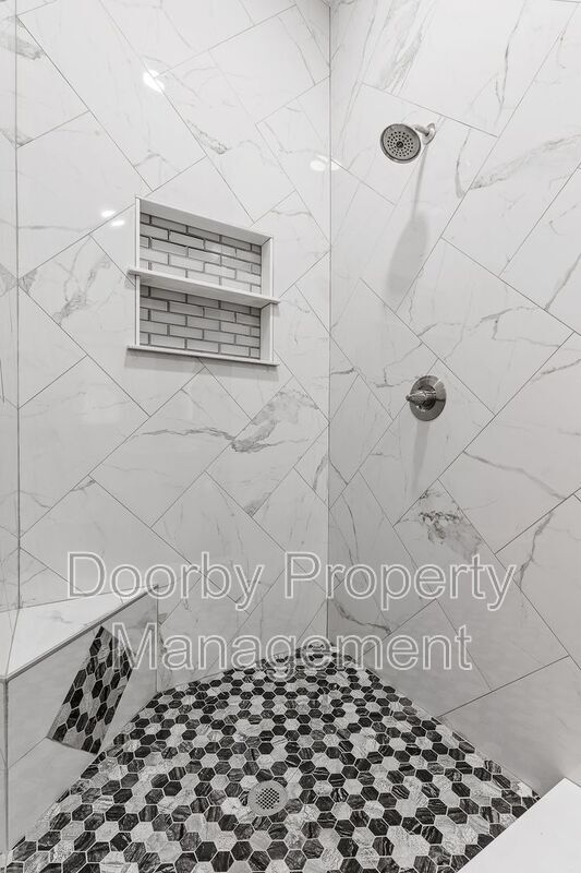 Building Photo - 1508 Bailey Ave