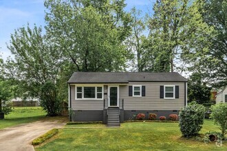 Building Photo - Home off Freeman Mill, Living Room Plus De...