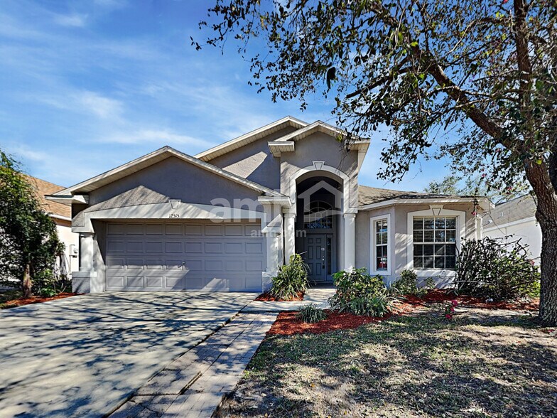 Primary Photo - 12515 Lake Vista Dr
