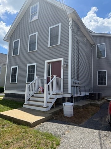 Building Photo - 23 Grove St